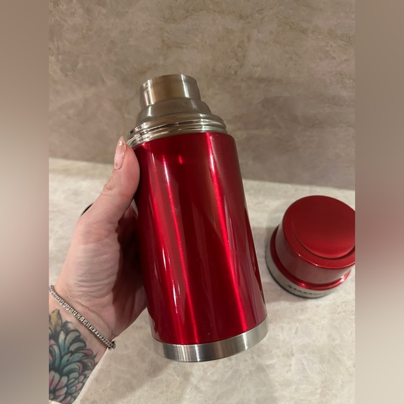 Starbucks RARE 2006 Red Stainless Steel 17 Oz. Thermos - Picture 11 of 12